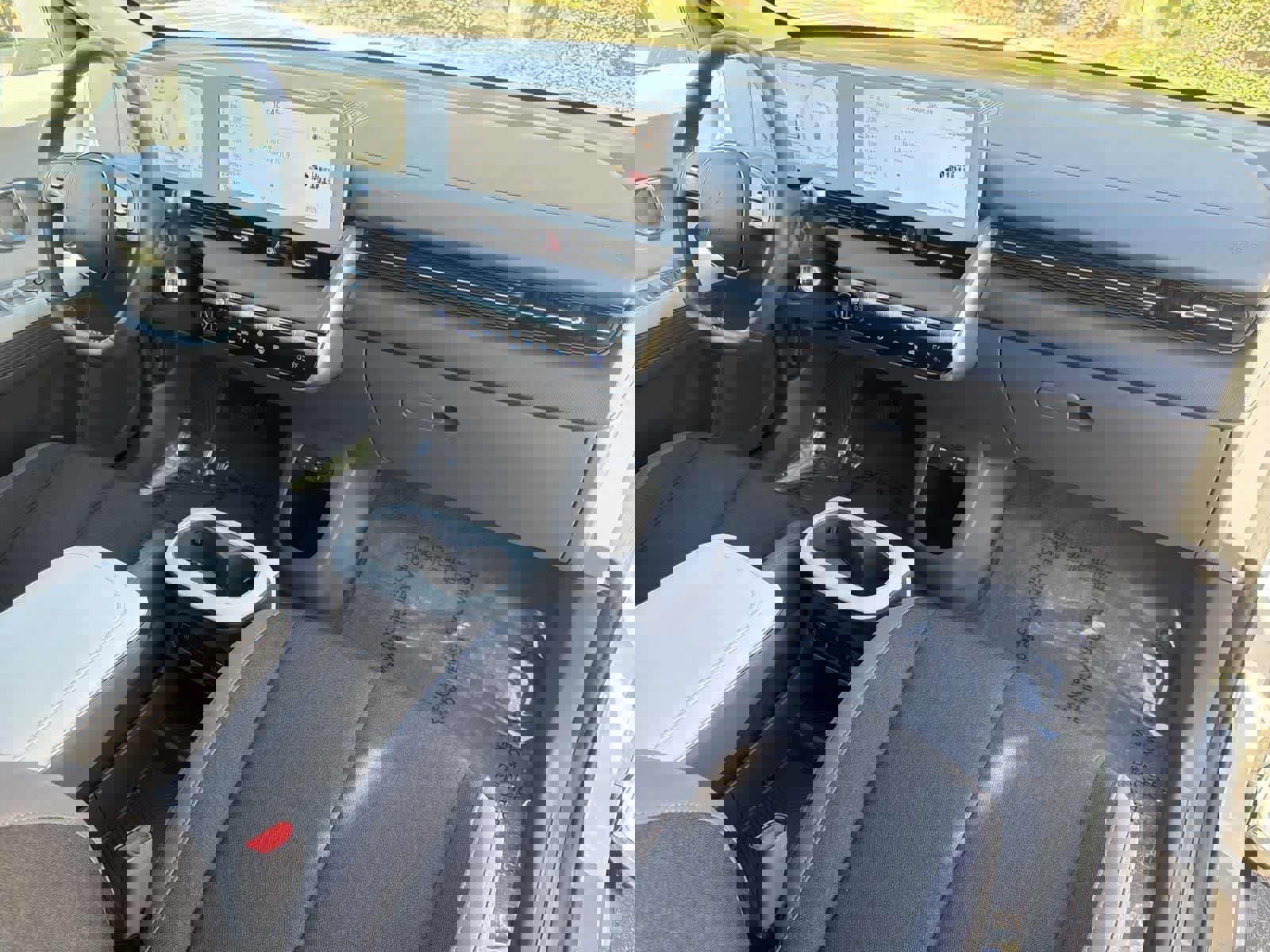 Used 2024 Hyundai Ioniq 5 SEL image 34