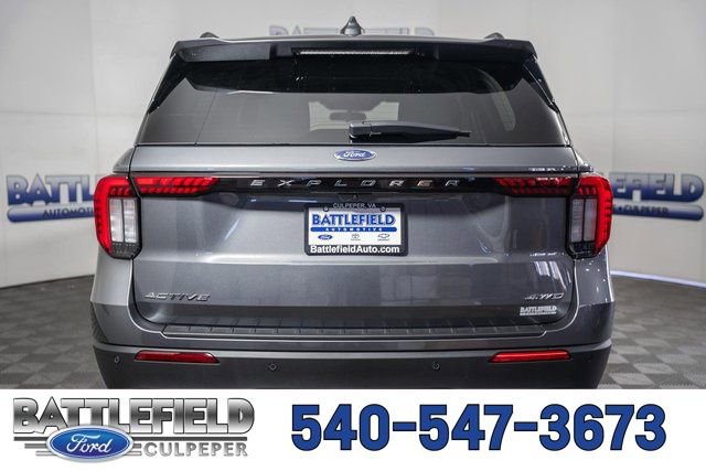 New 2026 Ford Explorer Active AWD/4WD image 5