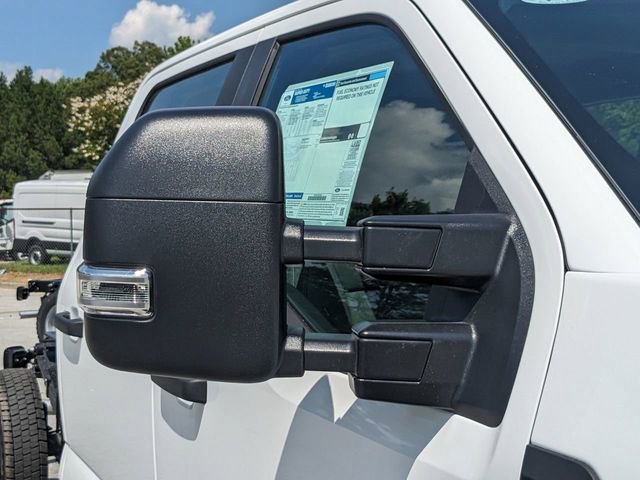 New 2025 Ford F550 4x4 Crew Cab Super Duty image 11
