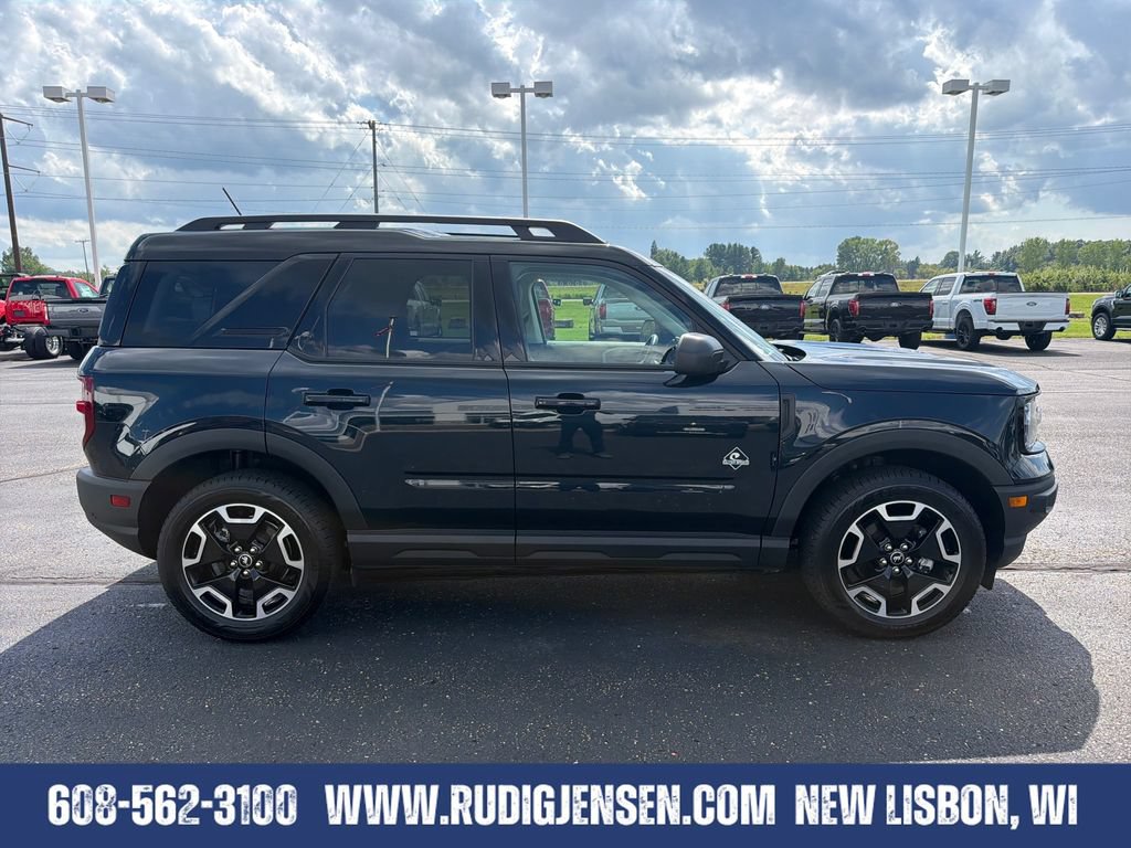 Used 2022 Ford Bronco Sport Outer Banks w/ Tech Package AWD/4WD image 6