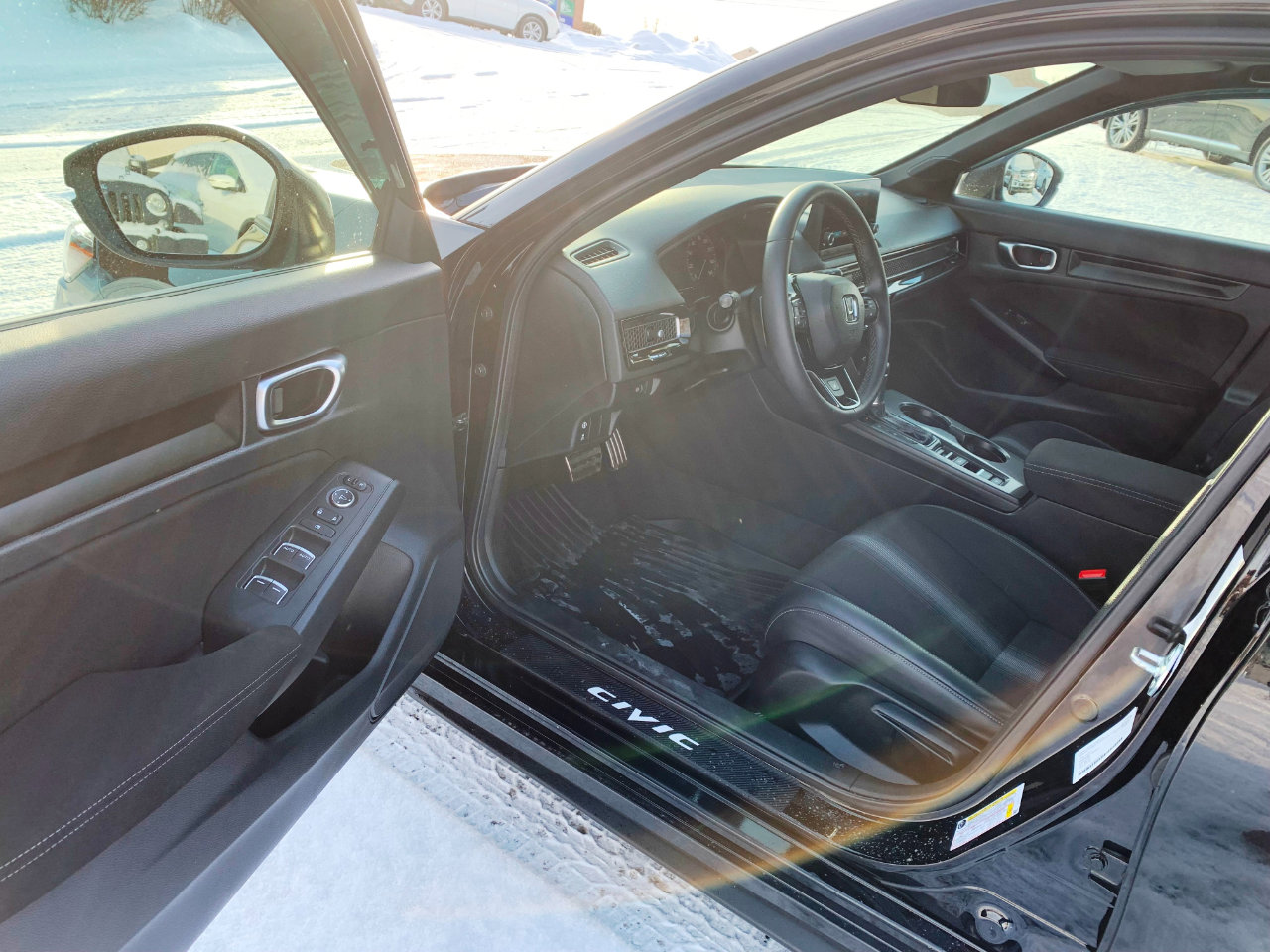 Used 2022 Honda Civic Sport Touring image 4