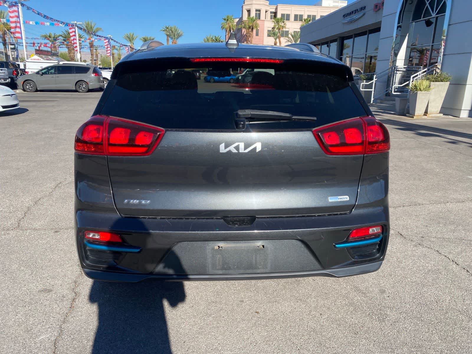 Used 2022 Kia Niro EX FWD image 8