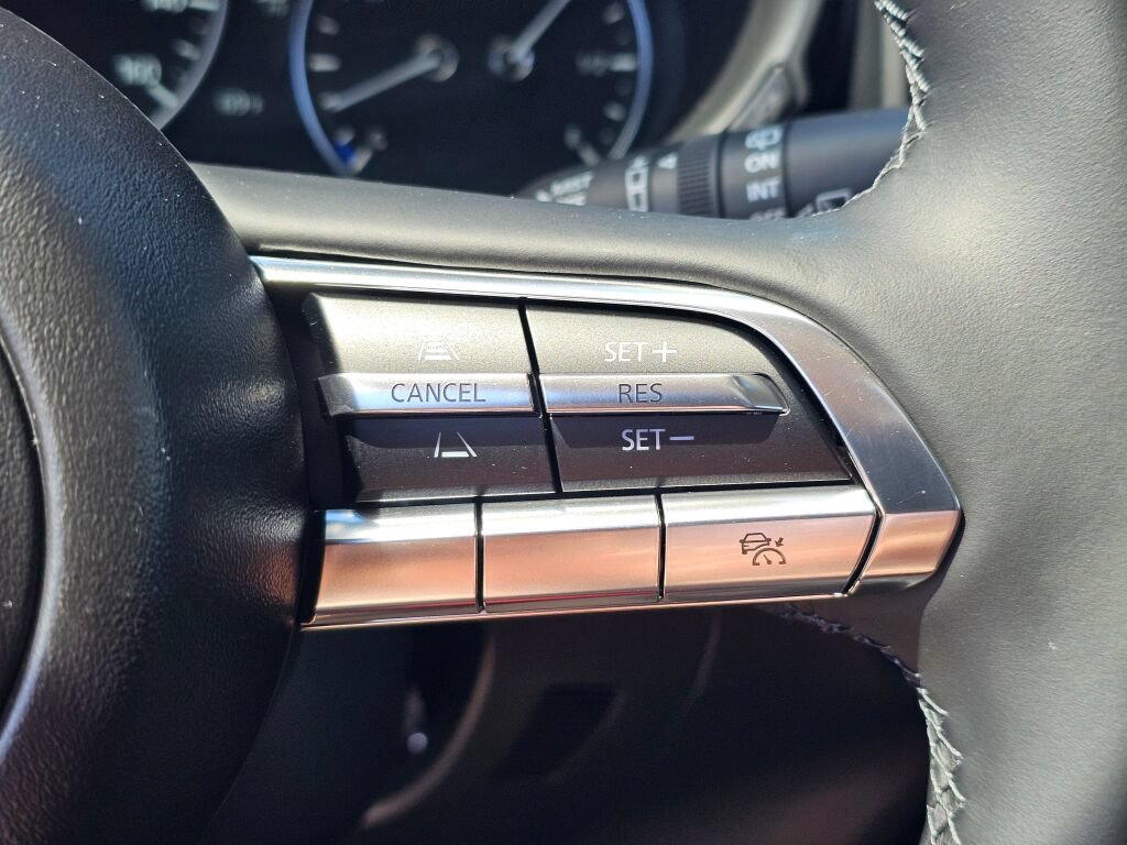 Certified 2025 MAZDA CX-50 AWD 2.5 Hybrid w/ Premium Pkg image 36