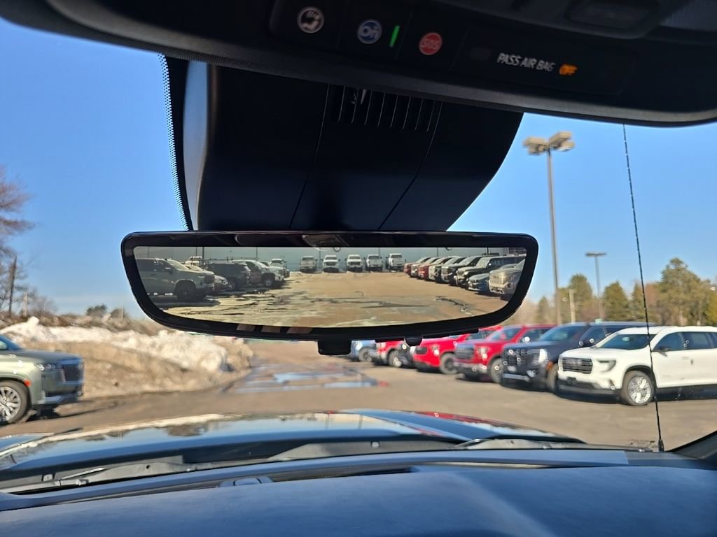 Used 2022 GMC Sierra 1500 AT4 w/ AT4 Premium Package image 13