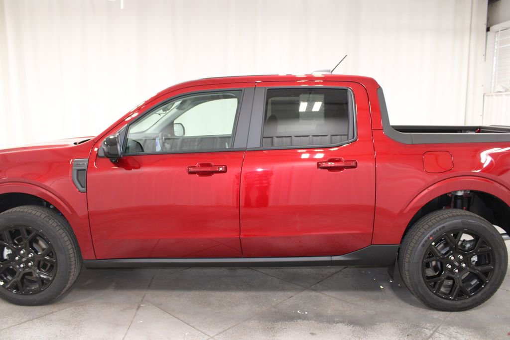 New 2025 Ford Maverick Lariat w/ Black Appearance Package image 5