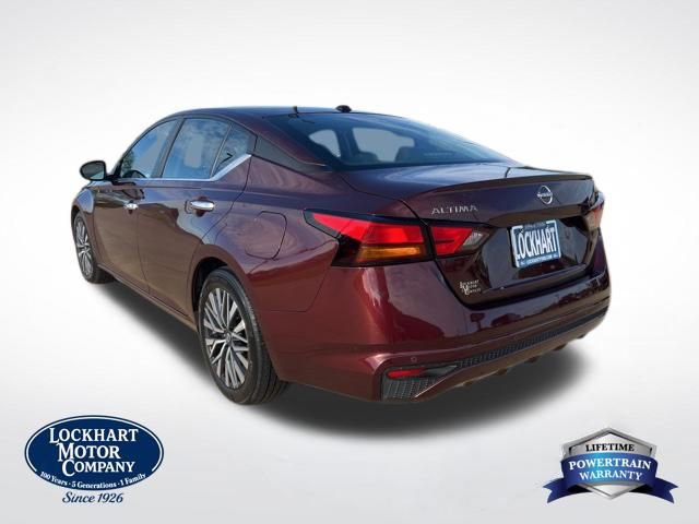 Used 2024 Nissan Altima 2.5 SV image 5