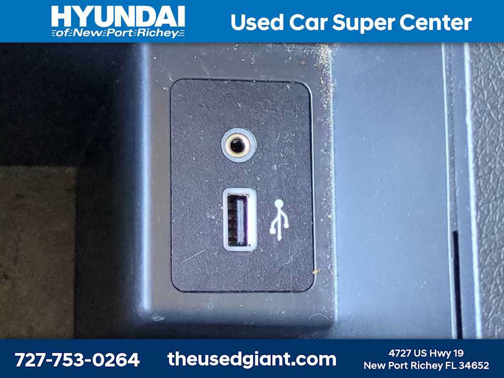 Used 2019 Nissan Sentra SL FWD image 23