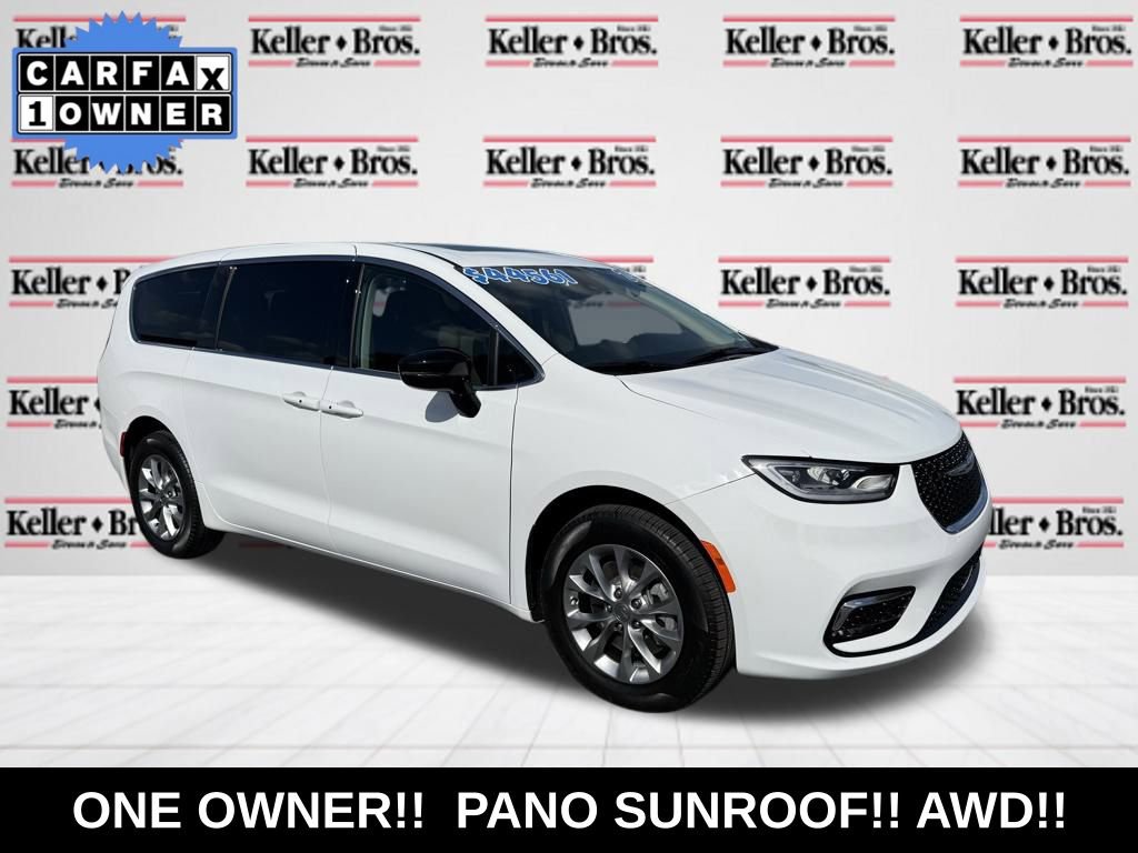 Used 2024 Chrysler Pacifica Touring-L