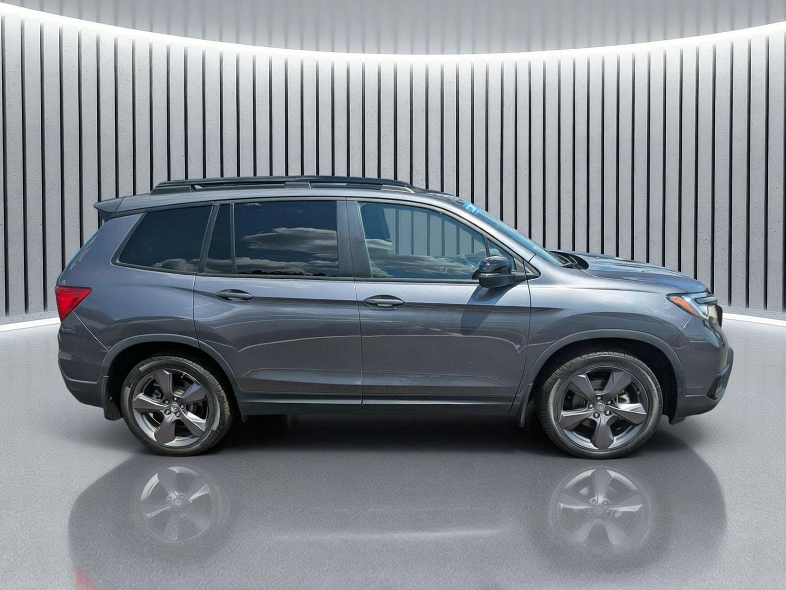 Certified 2020 Honda Passport Touring image 3