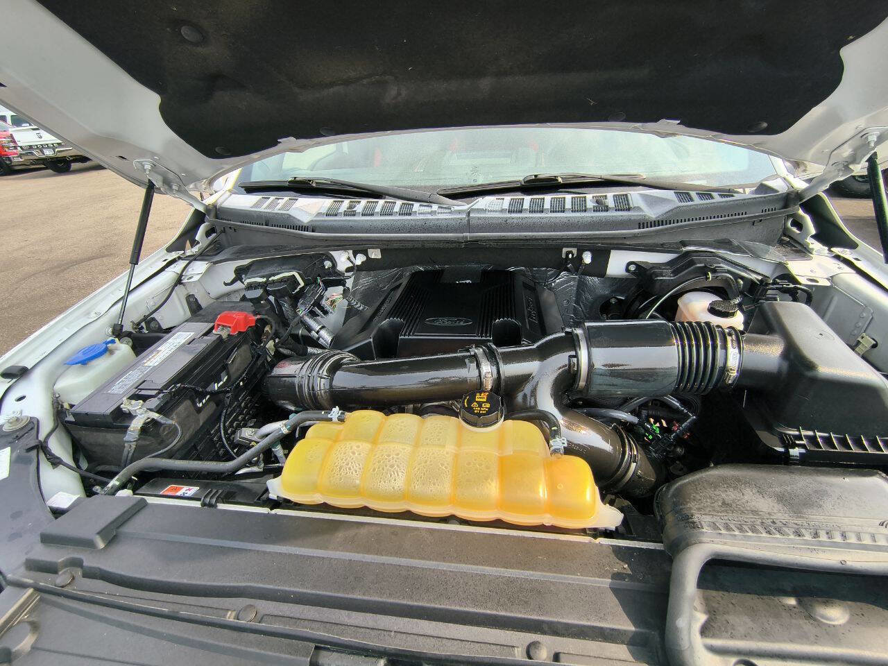 Used 2017 Ford F150 Lariat w/ Equipment Group 502A Luxury image 28