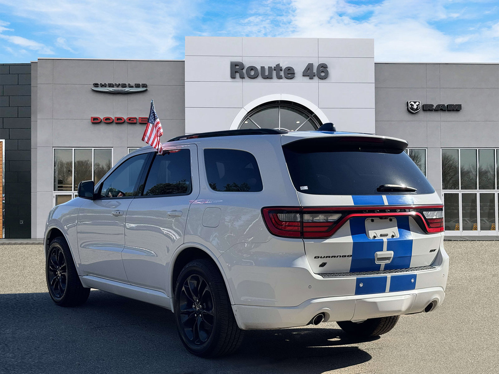 Used 2023 Dodge Durango GT AWD/4WD image 8