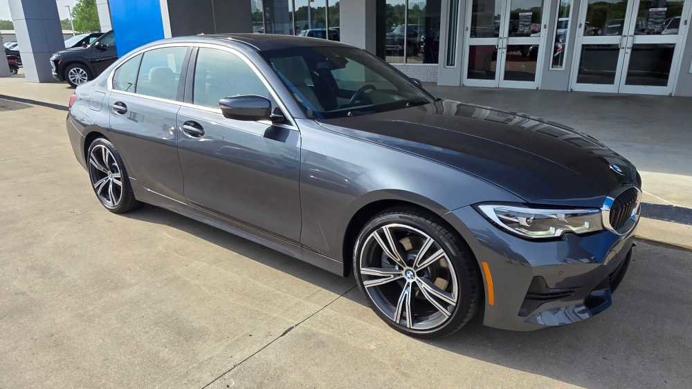 Used 2020 BMW 330i Sedan w/ Premium Package image 7