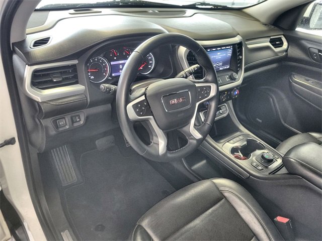 Used 2023 GMC Acadia SLT image 14