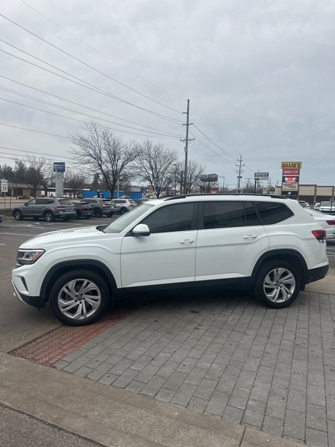 Used 2023 Volkswagen Atlas SE w/ Panoramic Sunroof Package image 21