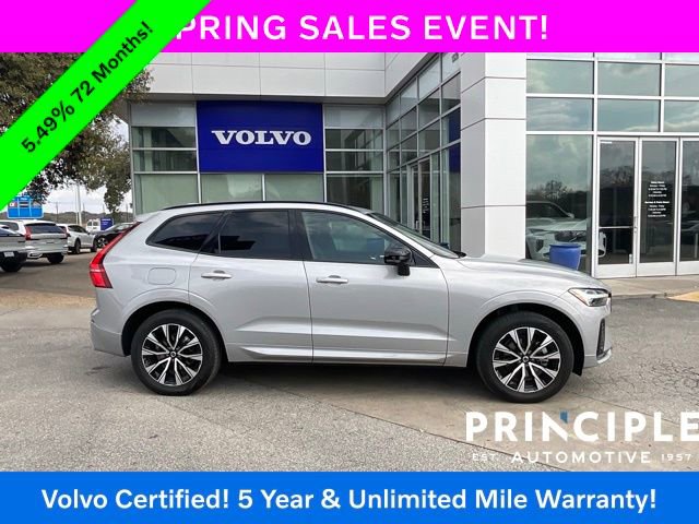 Certified 2025 Volvo XC60 B5 Core image 12