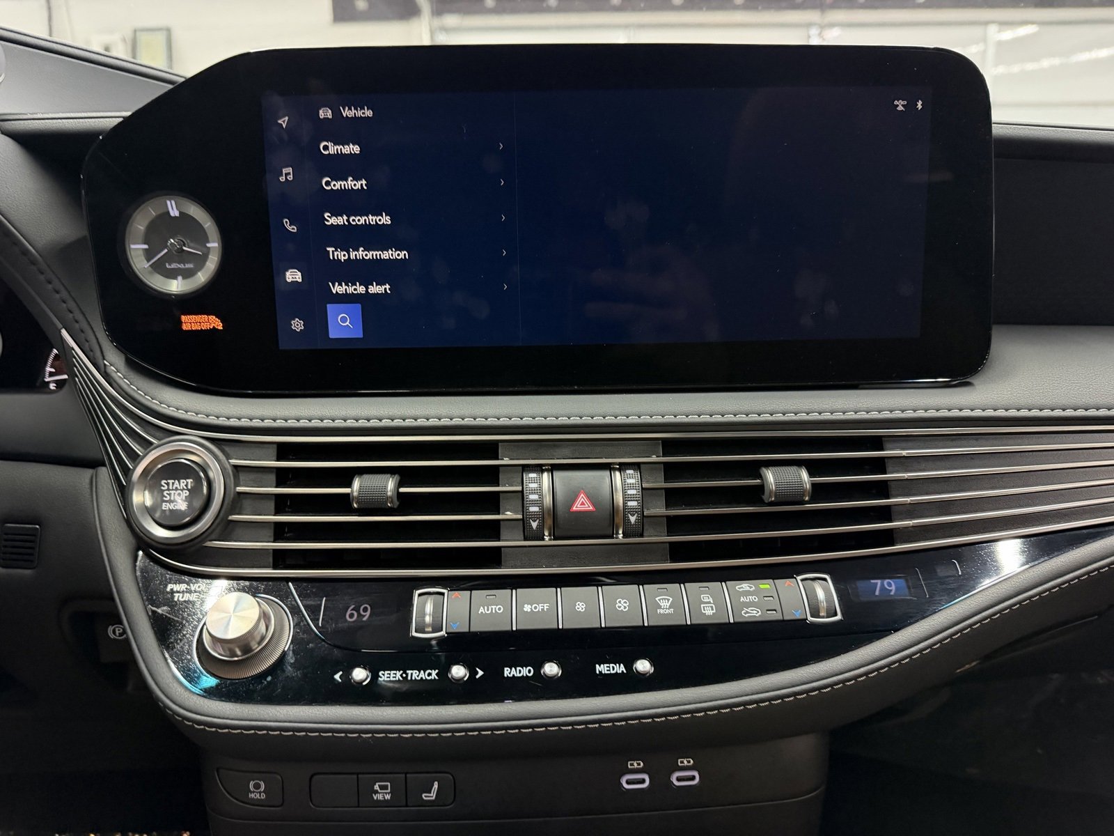 Used 2023 Lexus LS 500 image 15