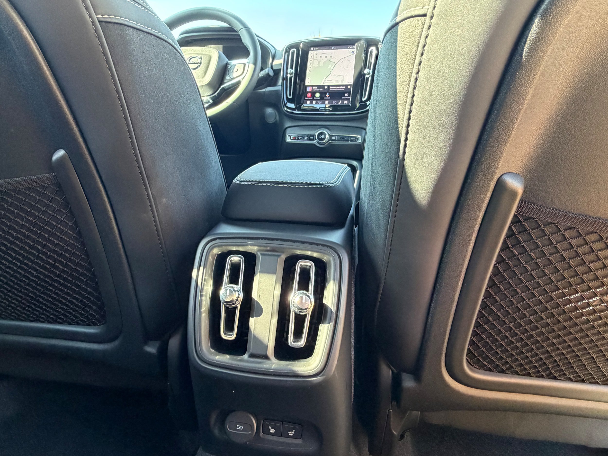 Certified 2023 Volvo C40 P8 Recharge Ultimate AWD/4WD image 12