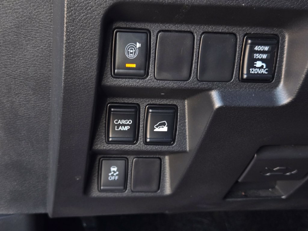 Used 2024 Nissan Frontier SL w/ Technology Package AWD/4WD image 26