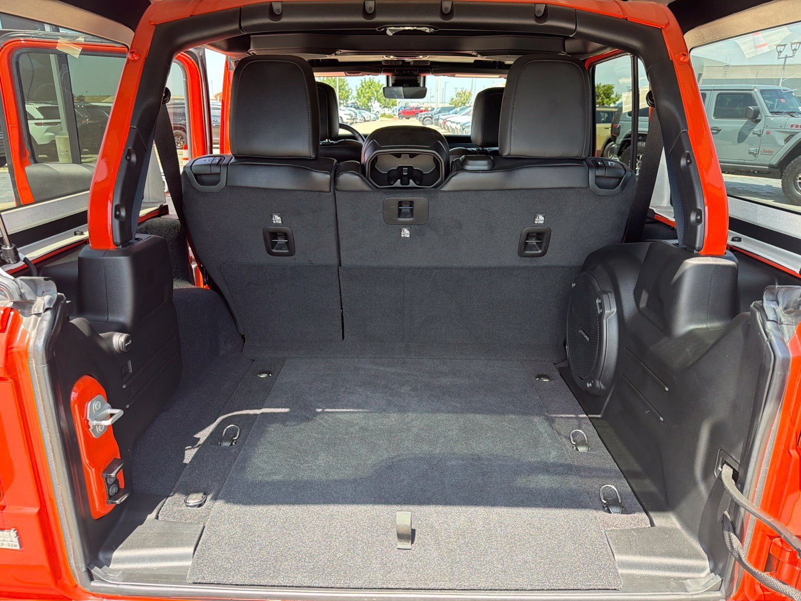 Used 2023 Jeep Wrangler Unlimited Rubicon 392 w/ Trailer Tow Package AWD/4WD image 18