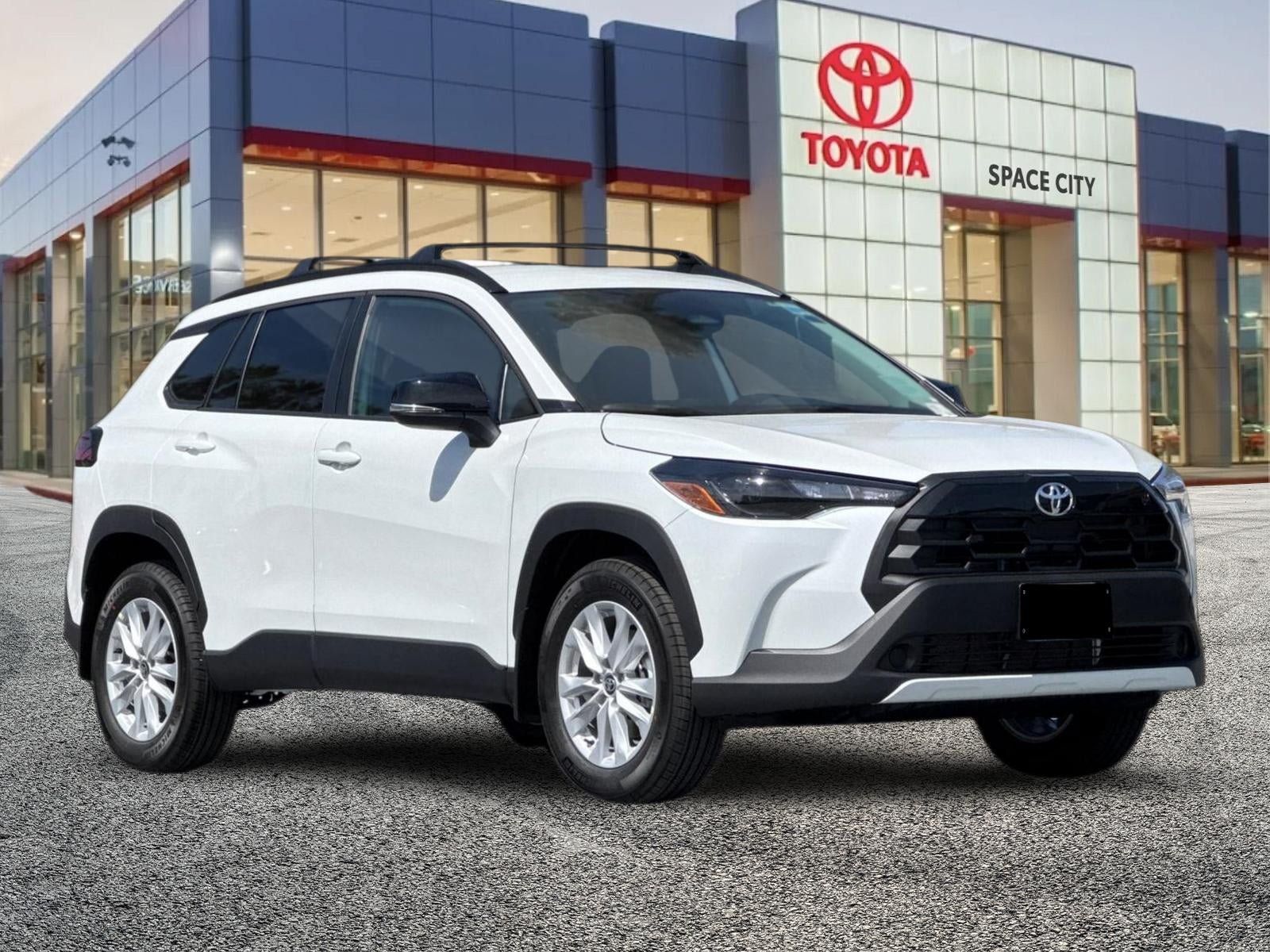 New 2026 Toyota Corolla Cross LE w/ Moonroof Package FWD image 8