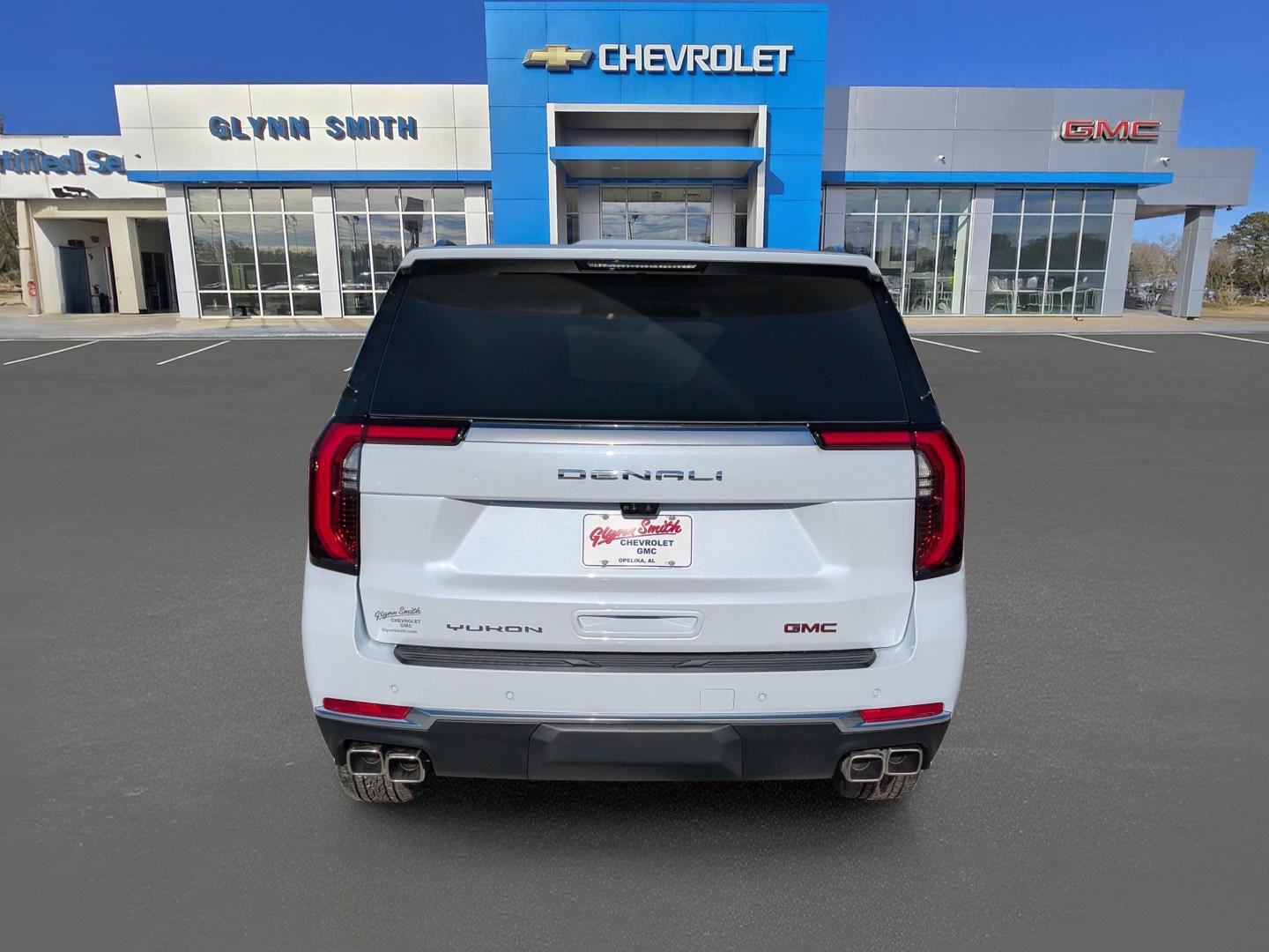 Used 2026 GMC Yukon XL Denali w/ Advanced Technology Package RWD image 10