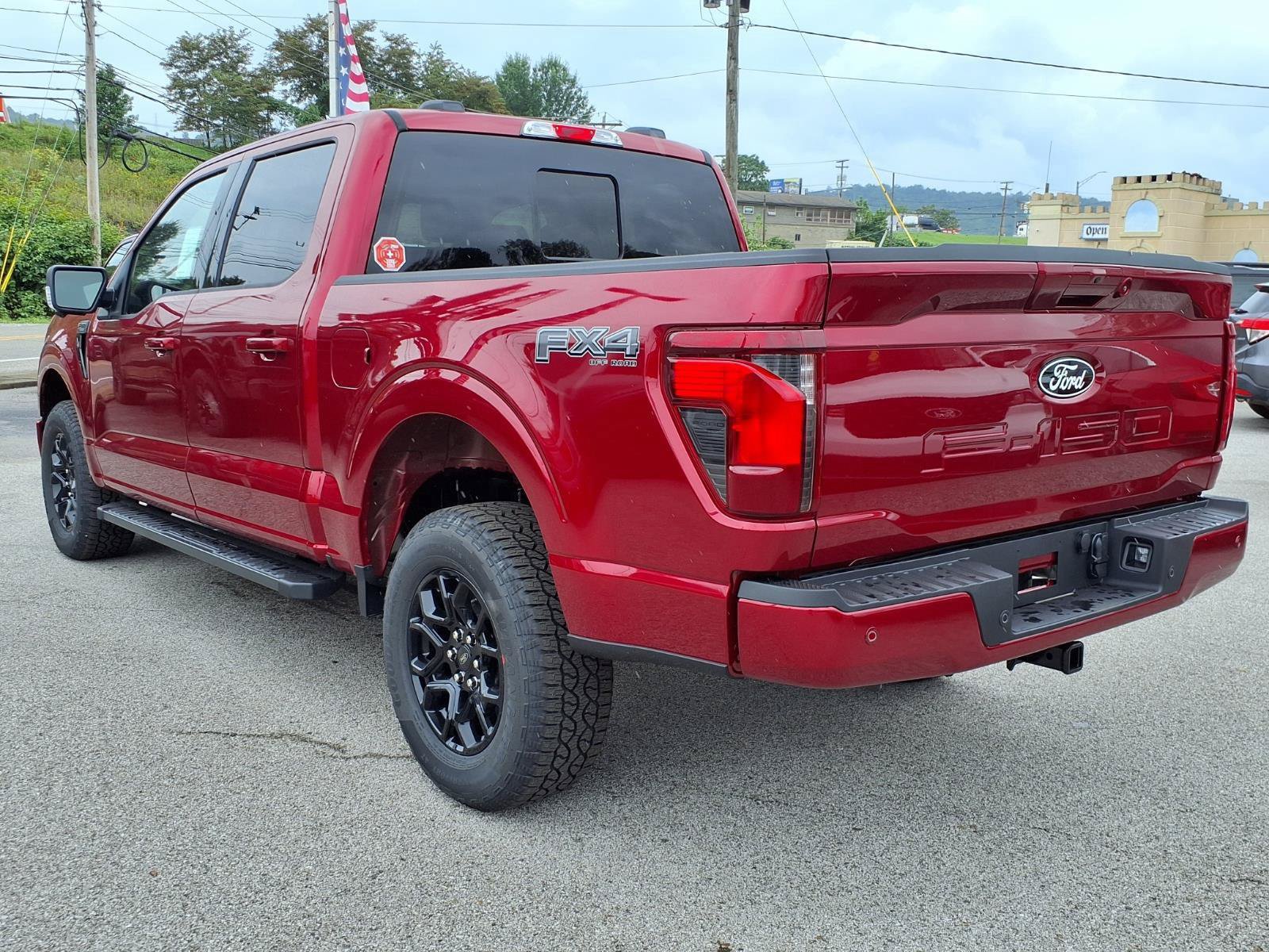 New 2026 Ford F150 XLT w/ Equipment Group 302A MID AWD/4WD image 3