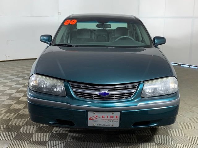 Used 2000 Chevrolet Impala w/ Preferred Equipment Group FWD image 3