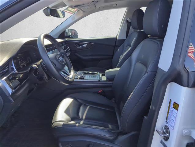 Used 2020 Audi Q8 Premium Plus image 16