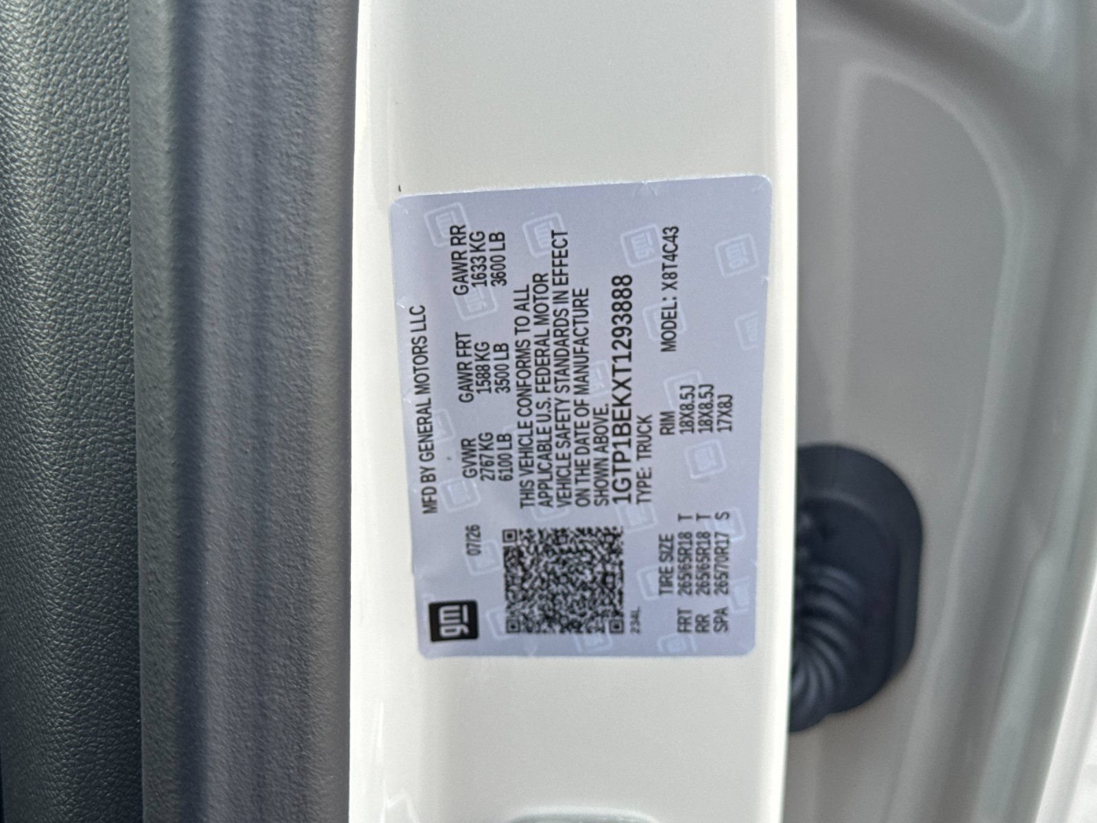 New 2026 GMC Canyon Elevation w/ Technology Package RWD image 25