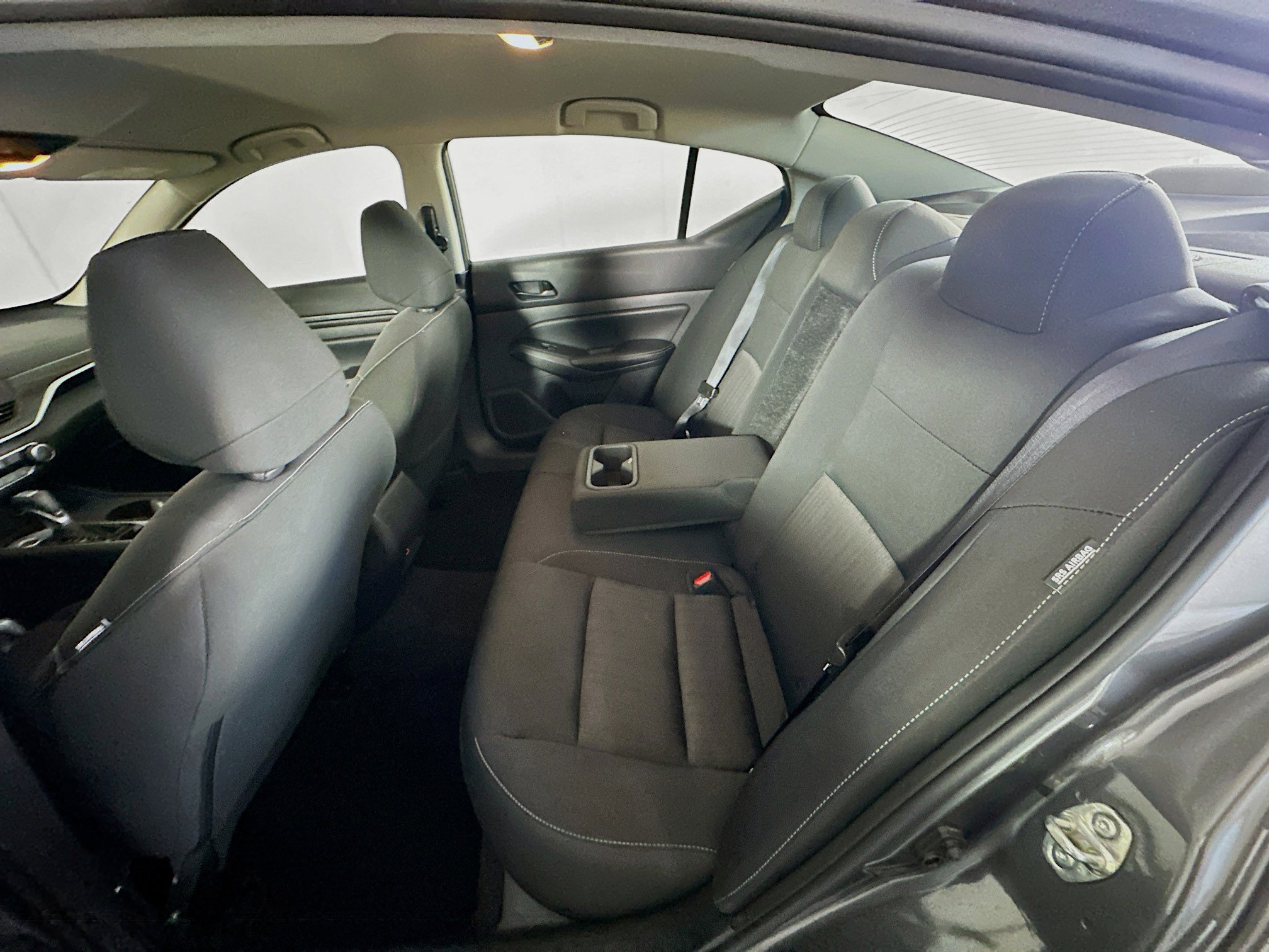 Used 2025 Nissan Altima 2.5 SV image 31