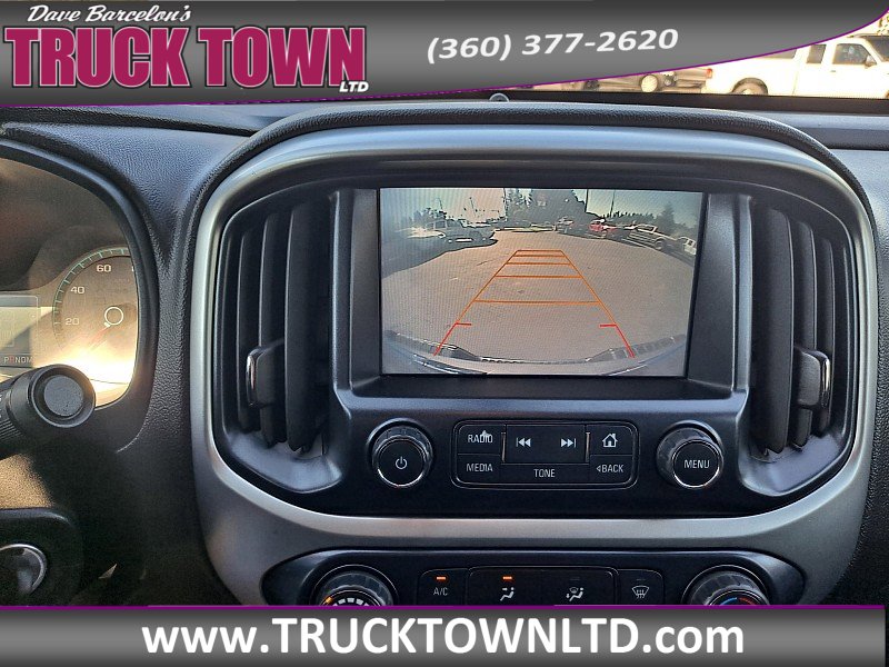 Used 2016 Chevrolet Colorado LT AWD/4WD image 19