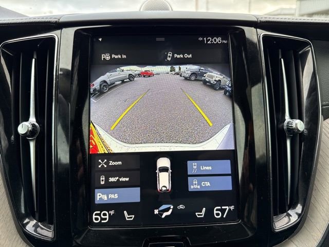 Used 2018 Volvo XC60 T6 Inscription w/ Luxury Seat Package image 28