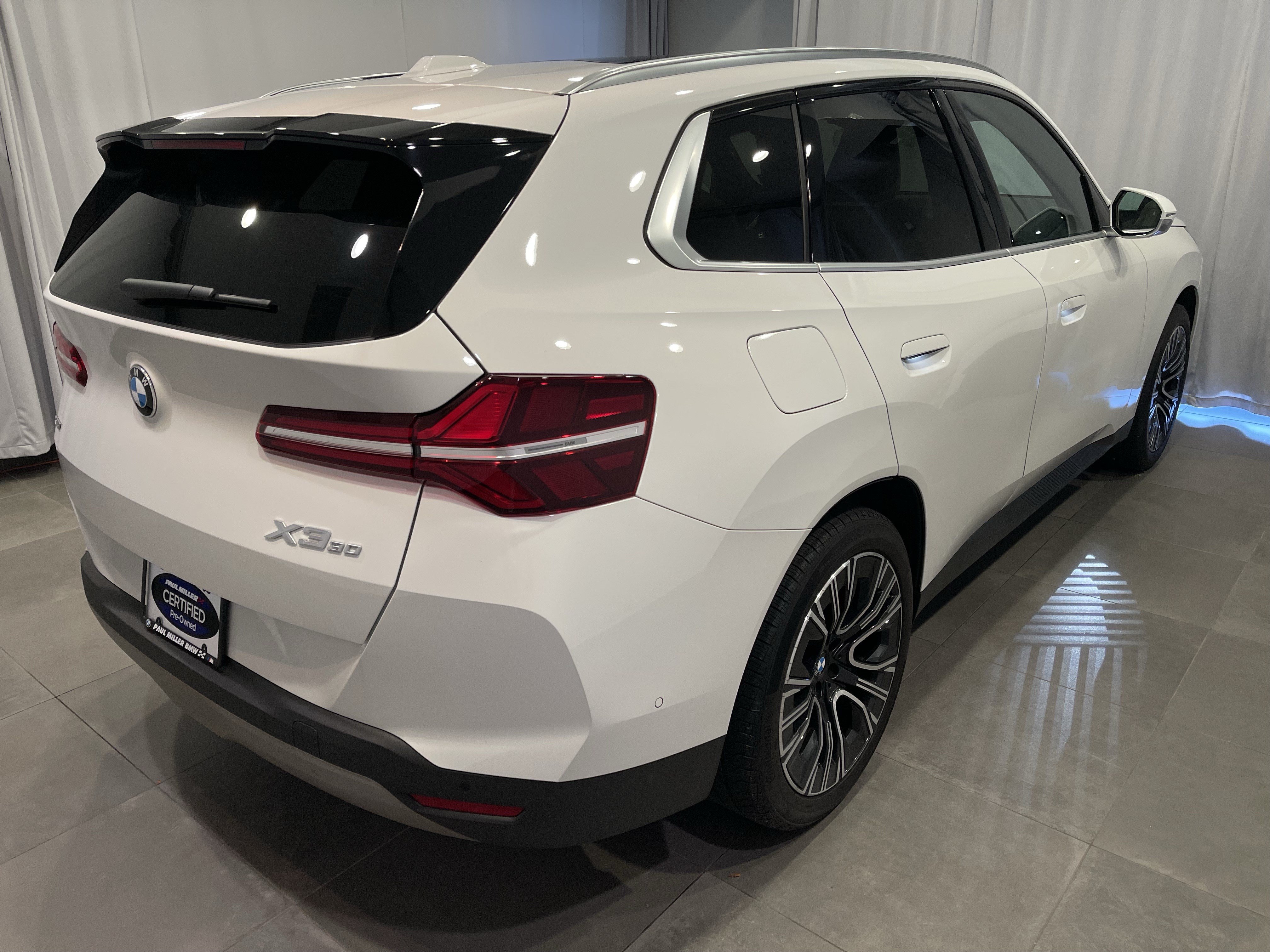 Used 2026 BMW X3 xDrive30i w/ Convenience Package AWD/4WD image 6