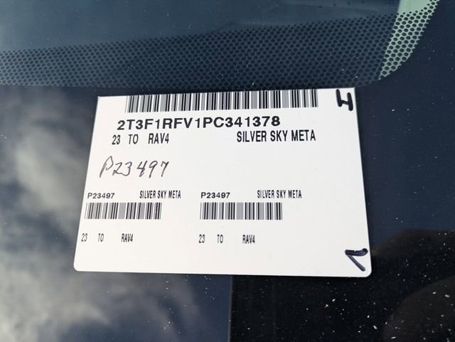 Used 2023 Toyota RAV4 LE image 33