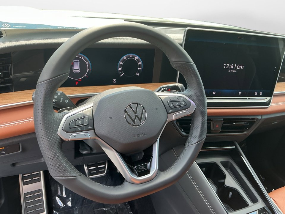 New 2026 Volkswagen Tiguan SEL R-Line AWD/4WD image 10