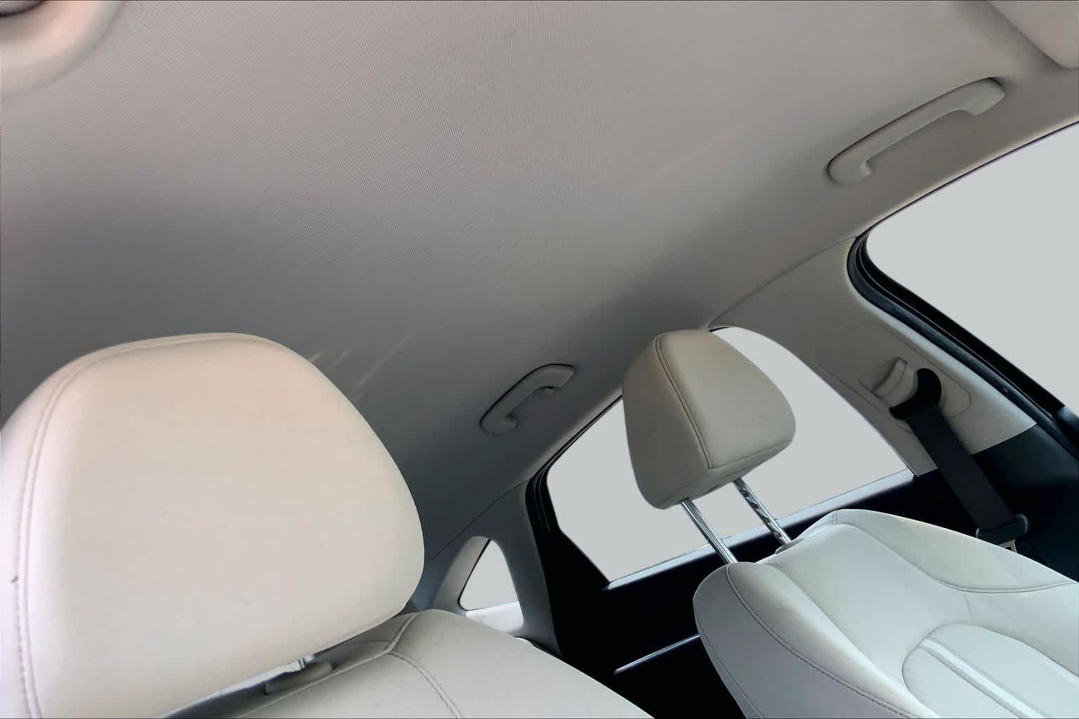 Used 2022 Hyundai Sonata SEL w/ Preferred Accessory Package FWD image 13