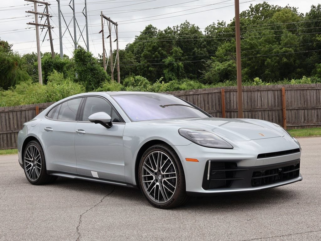 Certified 2025 Porsche Panamera 4 AWD/4WD image 10