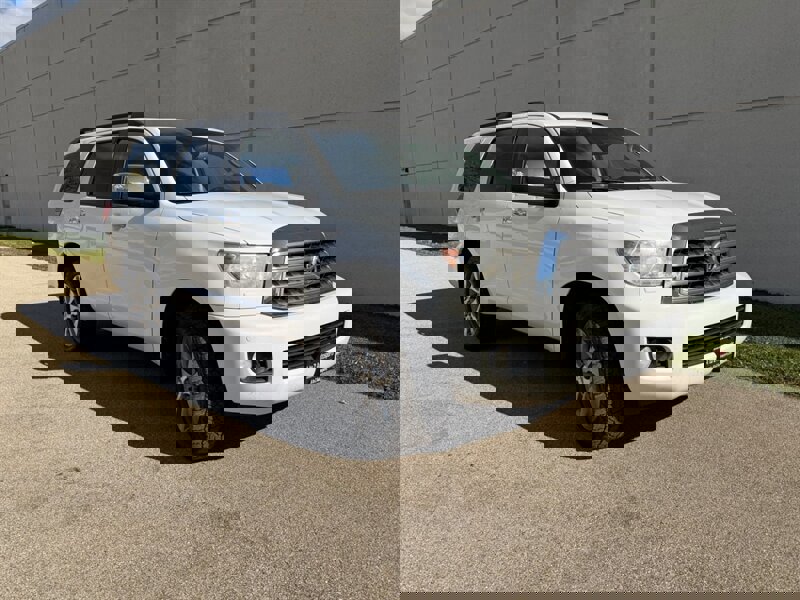 Used 2017 Toyota Sequoia Limited image 25