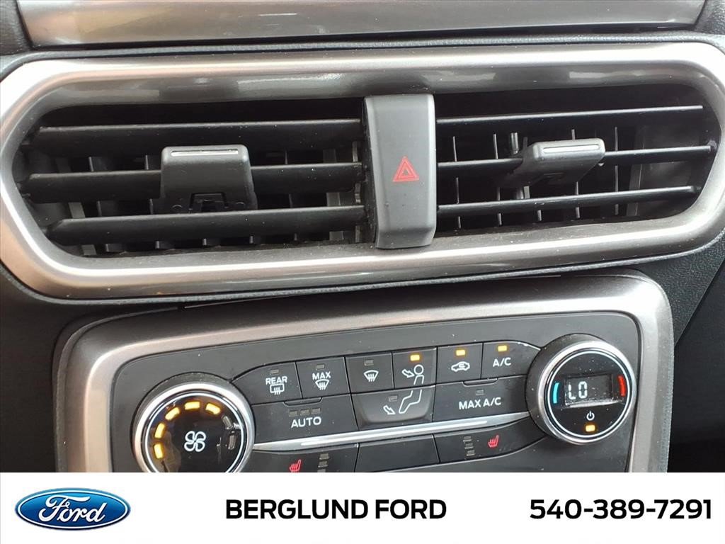 Used 2020 Ford EcoSport SE w/ SE Convenience Package AWD/4WD image 29
