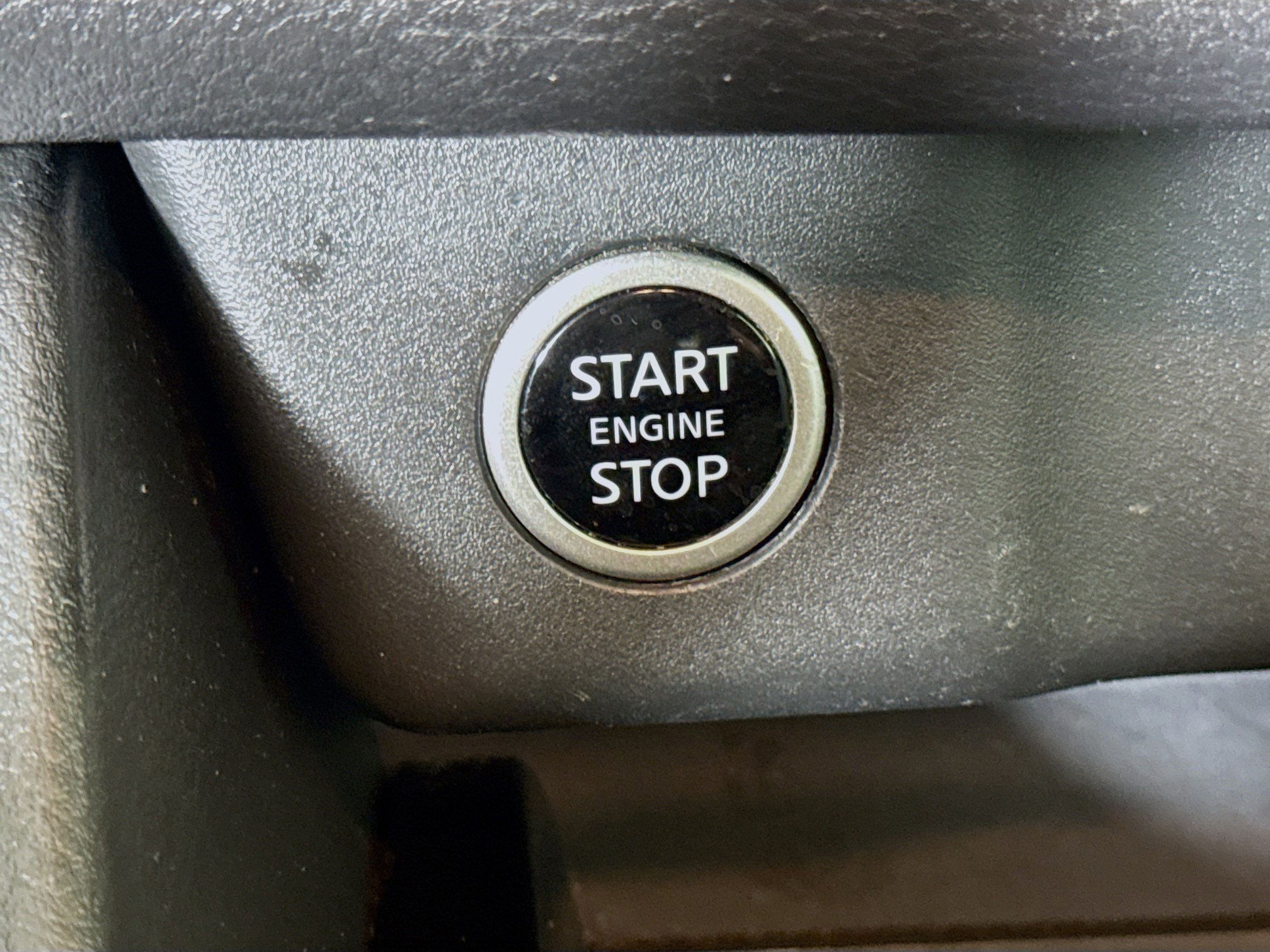 Used 2023 Nissan Rogue SV image 21