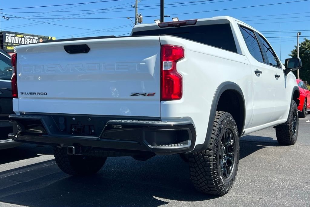 Used 2023 Chevrolet Silverado 1500 ZR2 w/ Technology Package image 23