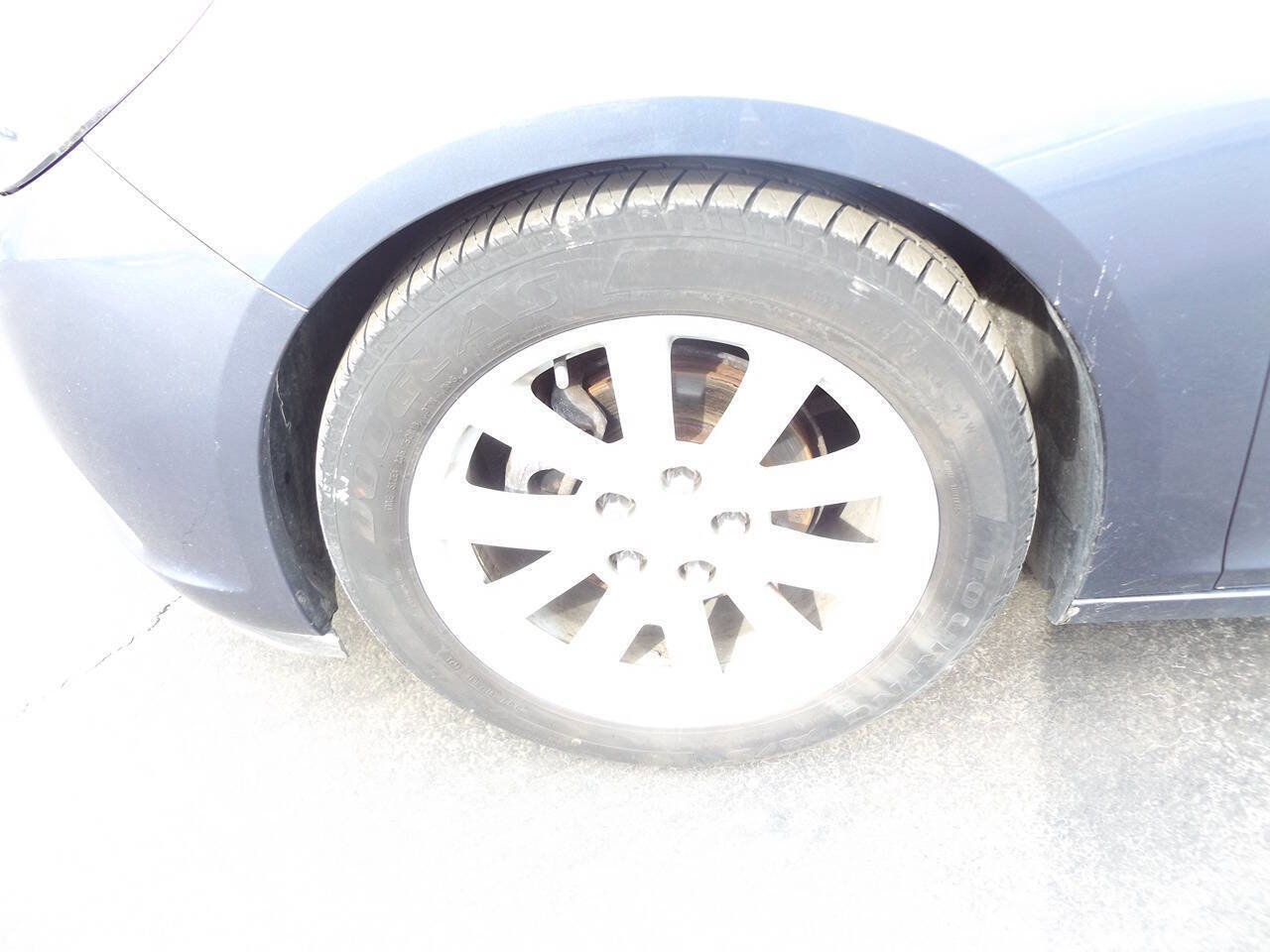 Used 2015 Chevrolet Malibu LT w/ Leather Package image 32