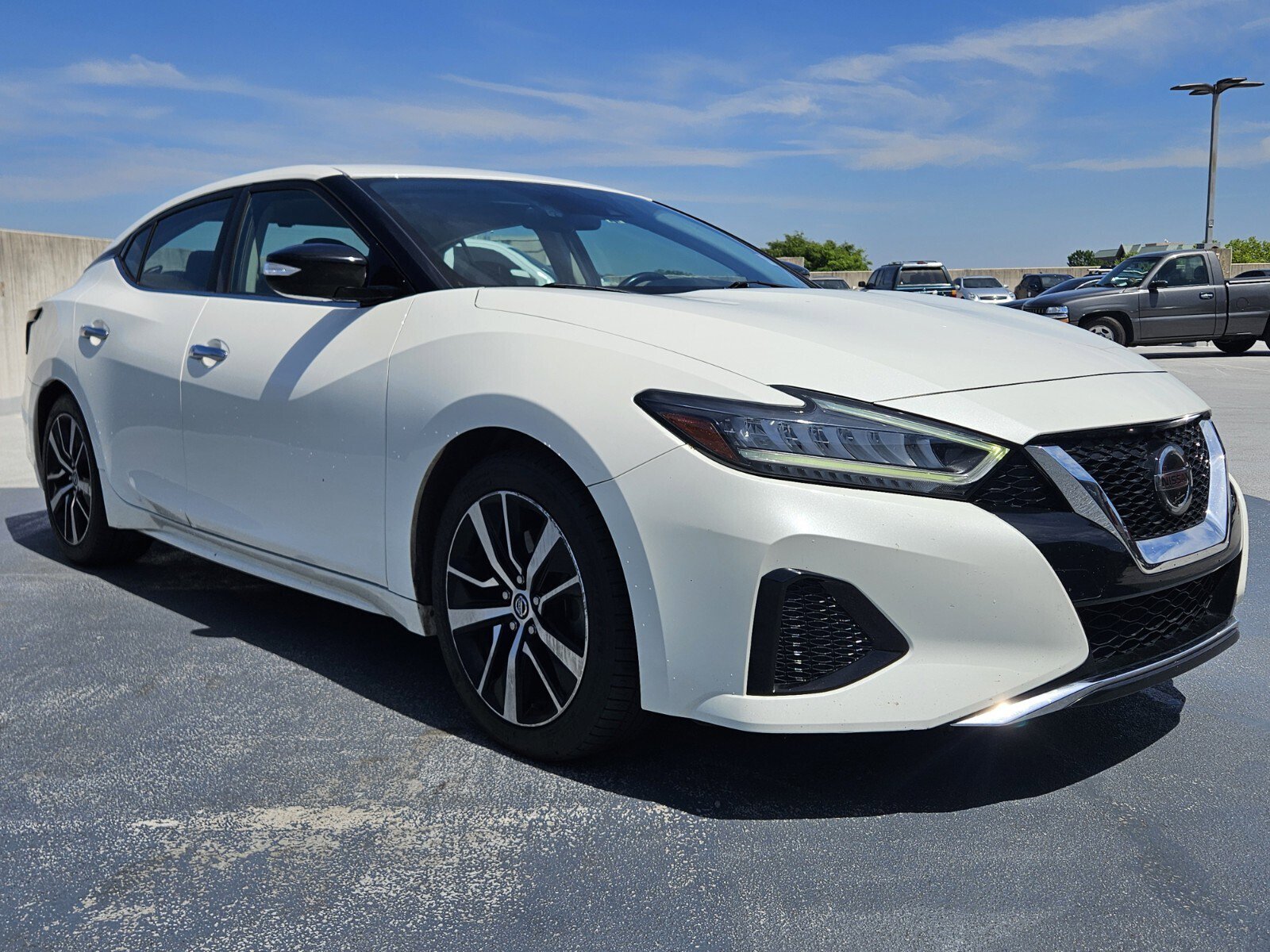 Used 2022 Nissan Maxima SV w/ Floor Mat Group FWD image 14