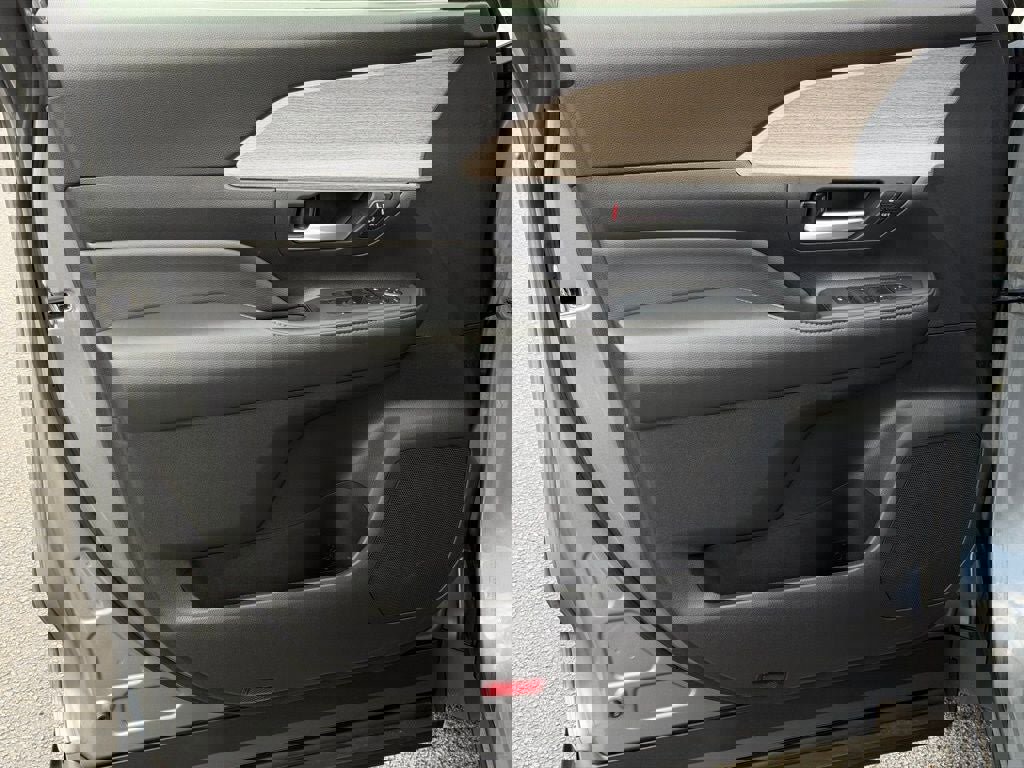 Used 2025 Toyota Grand Highlander Limited image 26