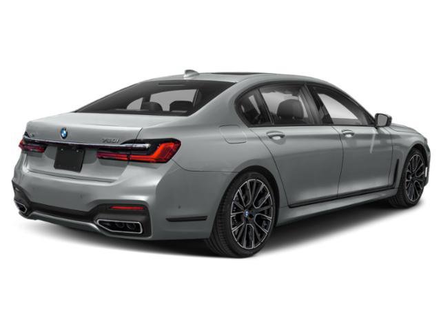 Used 2022 BMW 750i xDrive w/ M Sport Package AWD/4WD image 2