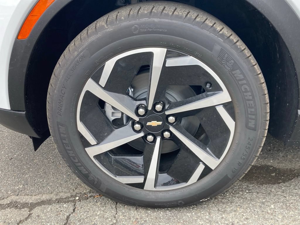 New 2026 Chevrolet Equinox EV LT AWD/4WD image 26