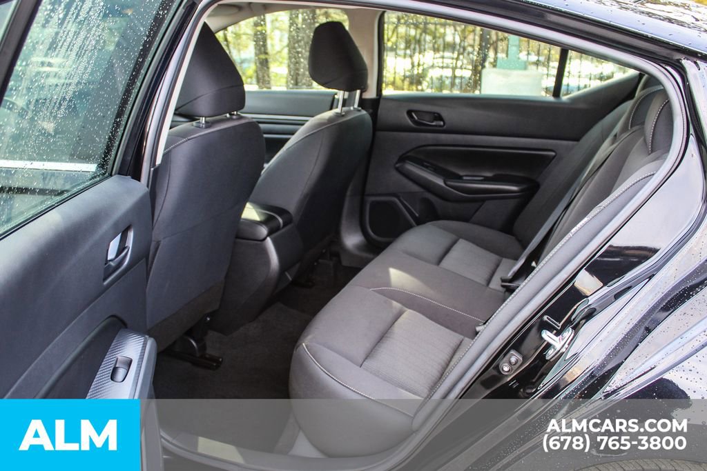 Used 2025 Nissan Altima 2.5 S image 17