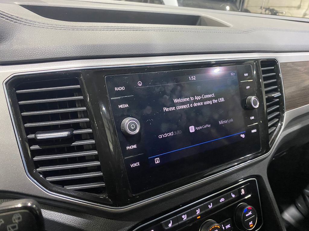 Used 2019 Volkswagen Atlas SEL R-Line FWD image 7