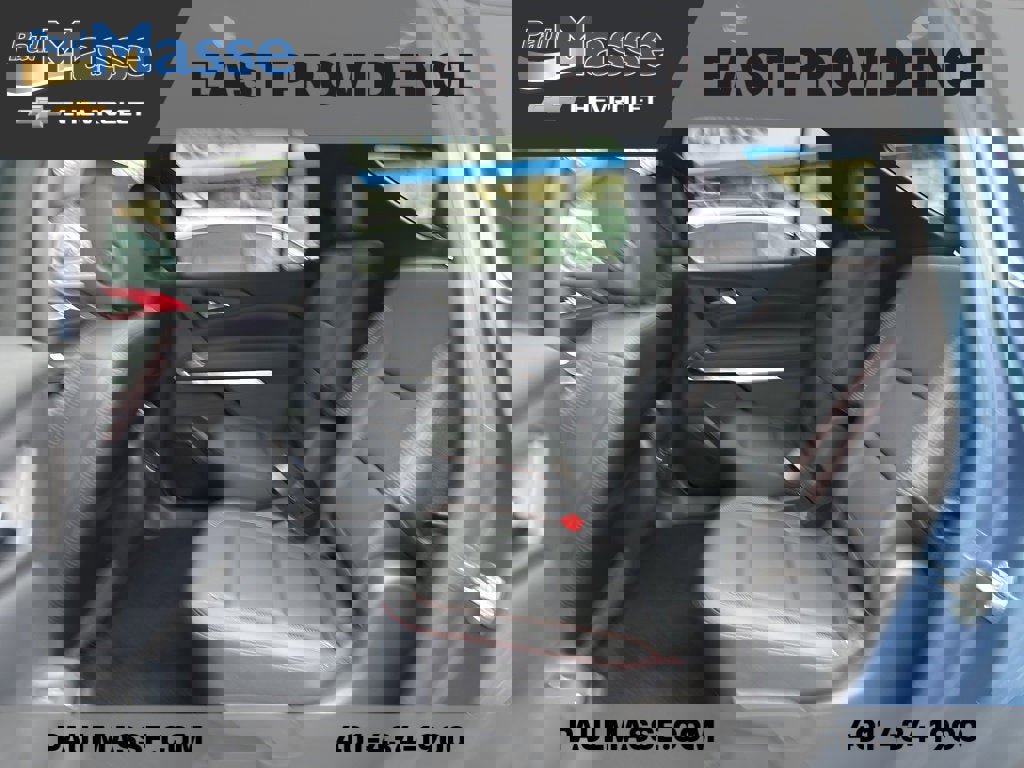 Used 2025 Chevrolet Traverse Z71 w/ Driver Confidence Package image 17