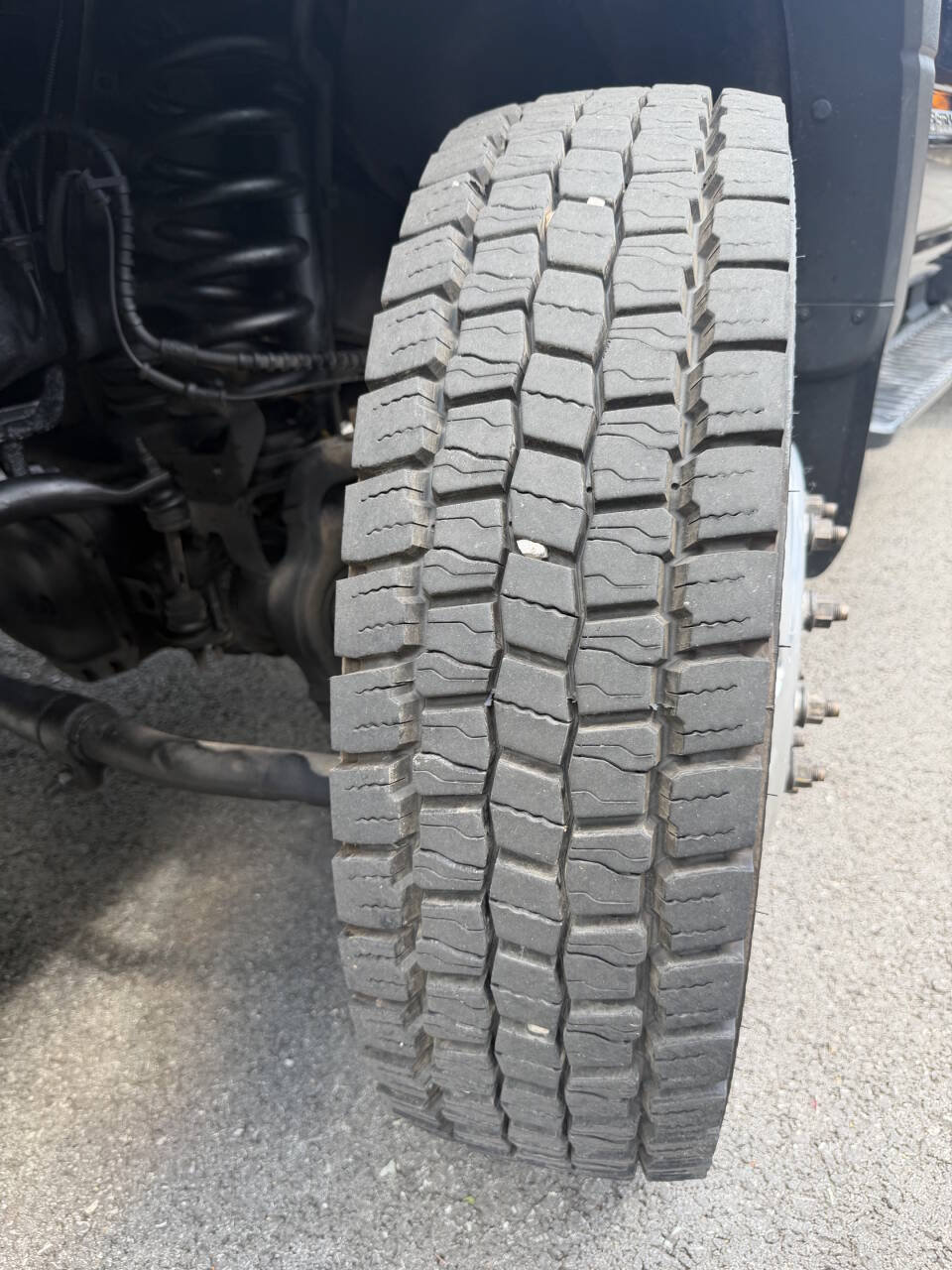 Used 2017 Ford F550 4x4 Regular Cab Super Duty image 52